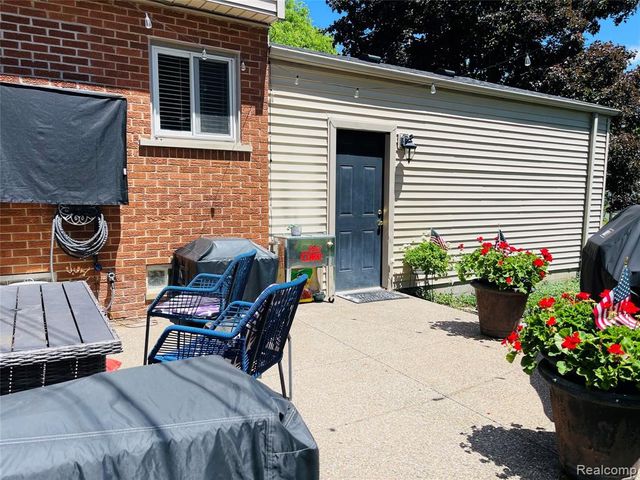 488 Welch Road, Northville, MI 48167