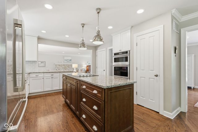 10904 Spring Mill Lane, Carmel, IN 46032