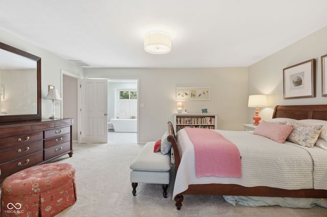10904 Spring Mill Lane, Carmel, IN 46032