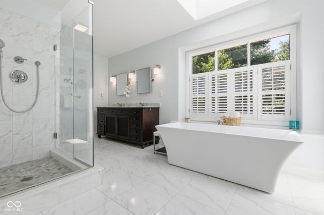 10904 Spring Mill Lane, Carmel, IN 46032