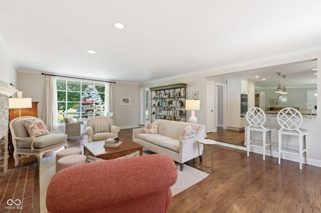 10904 Spring Mill Lane, Carmel, IN 46032