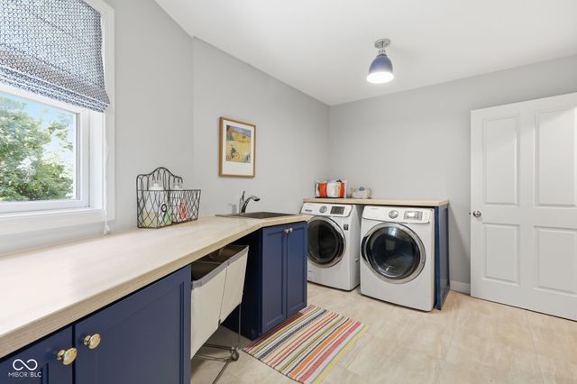 10904 Spring Mill Lane, Carmel, IN 46032