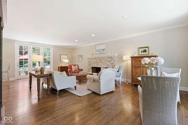 10904 Spring Mill Lane, Carmel, IN 46032