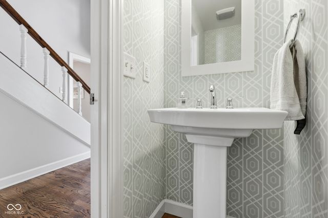 10904 Spring Mill Lane, Carmel, IN 46032