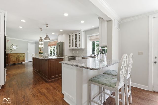10904 Spring Mill Lane, Carmel, IN 46032