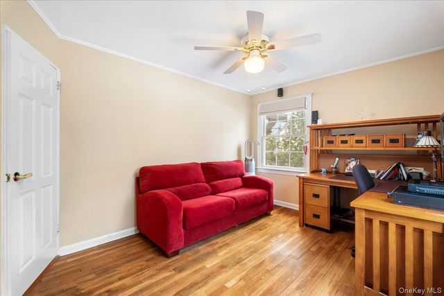 149 Hilburn Road, Scarsdale, NY 10583