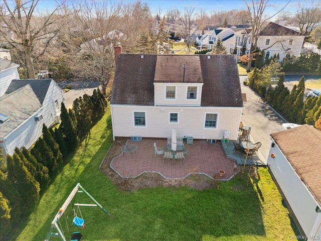 149 Hilburn Road, Scarsdale, NY 10583