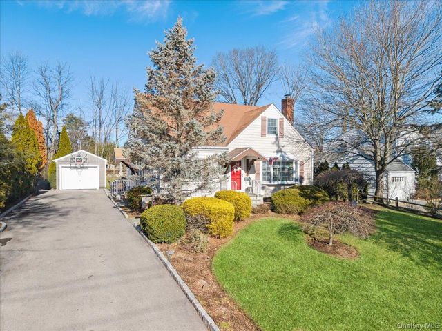 149 Hilburn Road, Scarsdale, NY 10583
