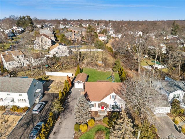 149 Hilburn Road, Scarsdale, NY 10583