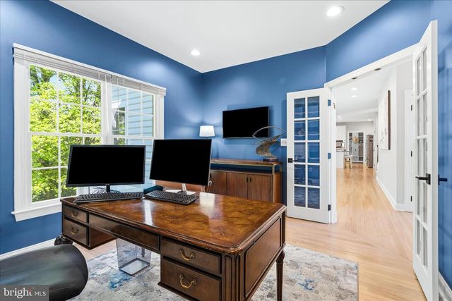 10107 DAPHNEY HOUSE WAY, Rockville, MD 20850