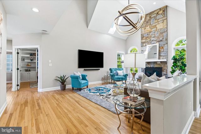 10107 DAPHNEY HOUSE WAY, Rockville, MD 20850