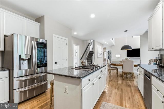 10107 DAPHNEY HOUSE WAY, Rockville, MD 20850