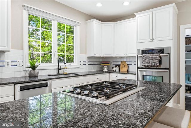 10107 DAPHNEY HOUSE WAY, Rockville, MD 20850