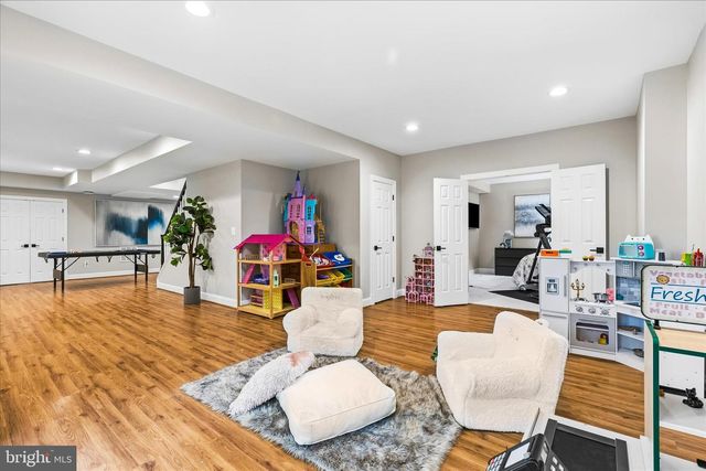 10107 DAPHNEY HOUSE WAY, Rockville, MD 20850