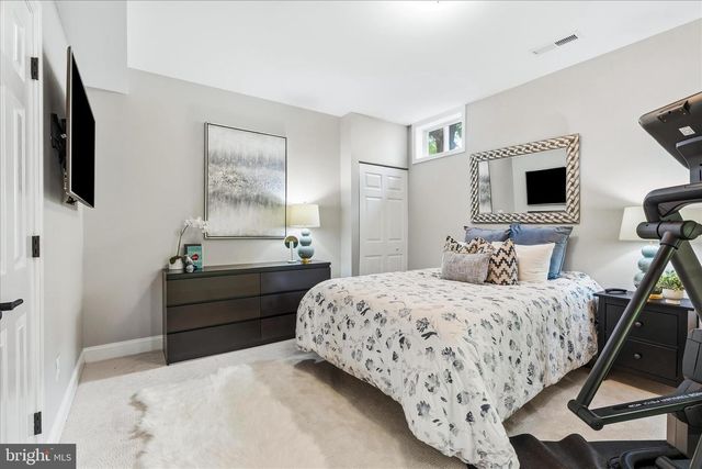 10107 DAPHNEY HOUSE WAY, Rockville, MD 20850