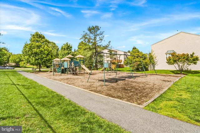 10107 DAPHNEY HOUSE WAY, Rockville, MD 20850