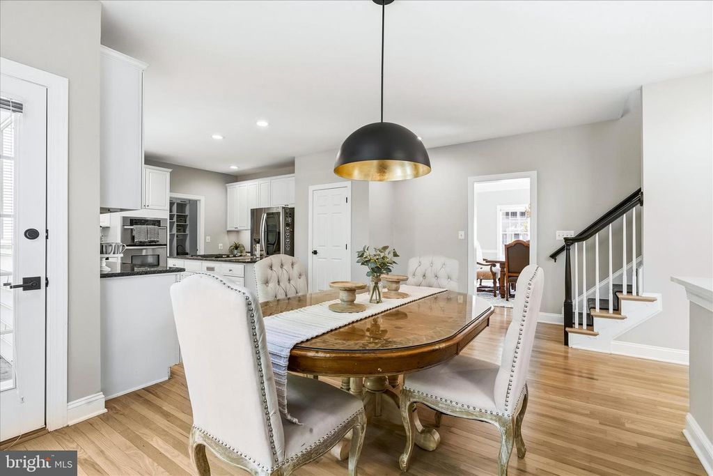 Image 24 of property listing at 10107 DAPHNEY HOUSE WAY, Rockville, MD 20850