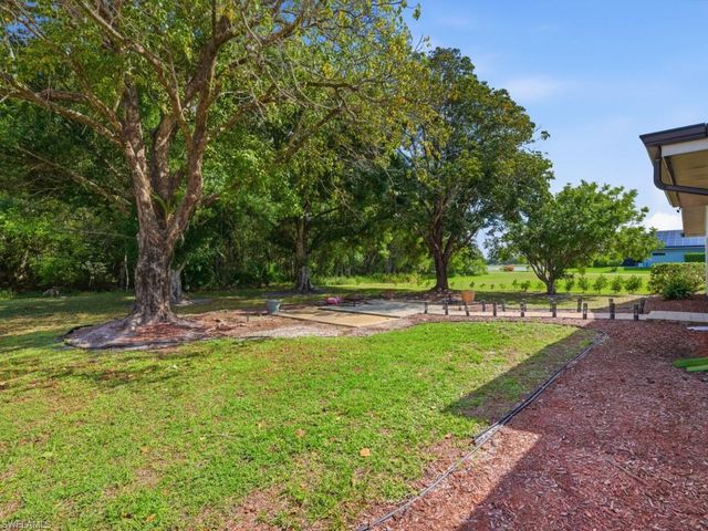 18061 Royal Hammock BLVD, Naples, FL 34114