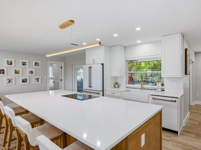 18061 Royal Hammock BLVD, Naples, FL 34114