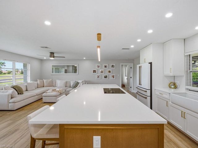 18061 Royal Hammock BLVD, Naples, FL 34114