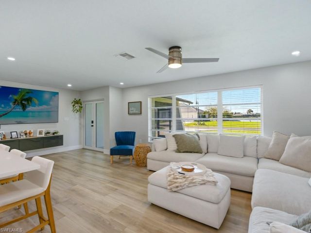 18061 Royal Hammock BLVD, Naples, FL 34114