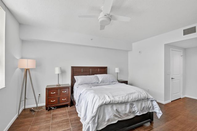 403 S Sapodilla Avenue 307, West Palm Beach, FL 33401