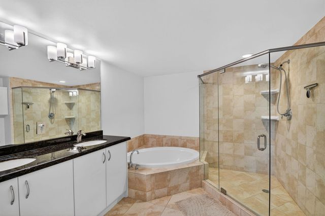 403 S Sapodilla Avenue 307, West Palm Beach, FL 33401