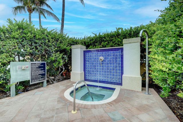 403 S Sapodilla Avenue 307, West Palm Beach, FL 33401