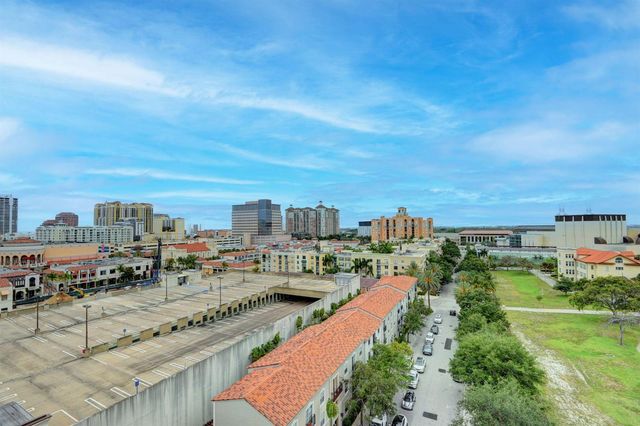 403 S Sapodilla Avenue 307, West Palm Beach, FL 33401