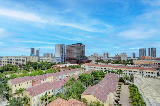 403 S Sapodilla Avenue 307, West Palm Beach, FL 33401