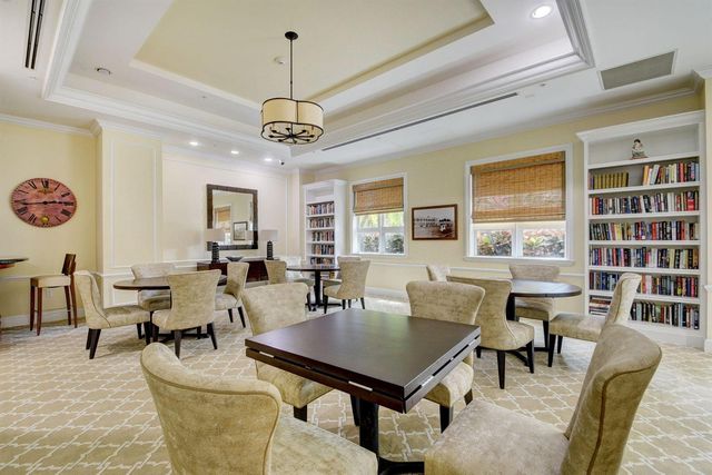 403 S Sapodilla Avenue 307, West Palm Beach, FL 33401