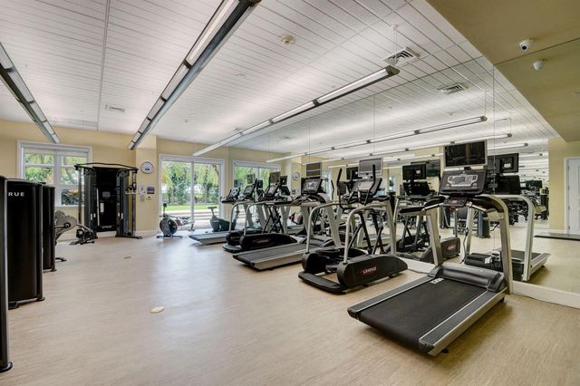 403 S Sapodilla Avenue 307, West Palm Beach, FL 33401