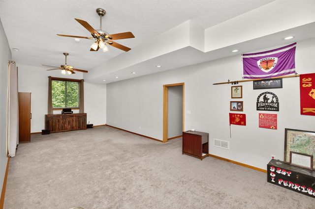2500 Acorn Street, Norwalk, IA 50211