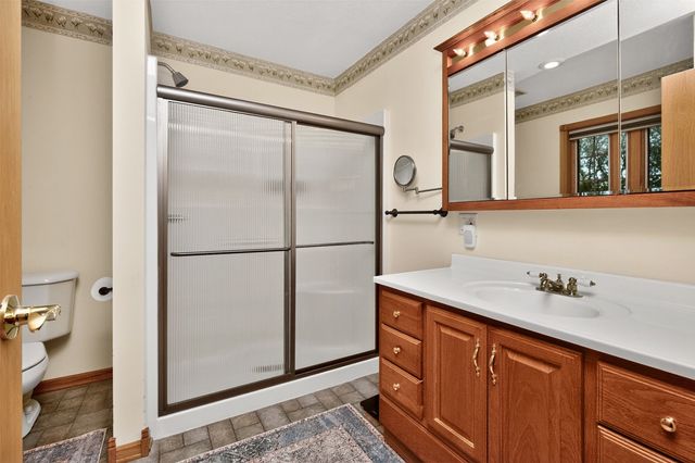 2500 Acorn Street, Norwalk, IA 50211