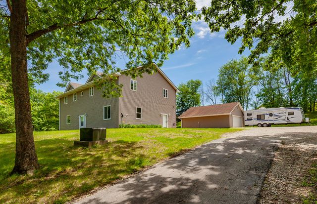 2500 Acorn Street, Norwalk, IA 50211