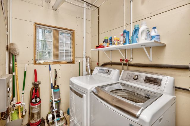 2500 Acorn Street, Norwalk, IA 50211