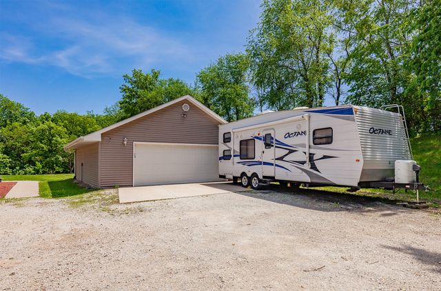 2500 Acorn Street, Norwalk, IA 50211