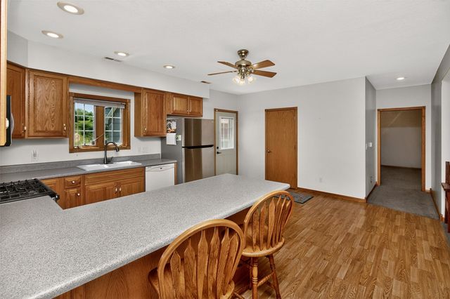 2500 Acorn Street, Norwalk, IA 50211