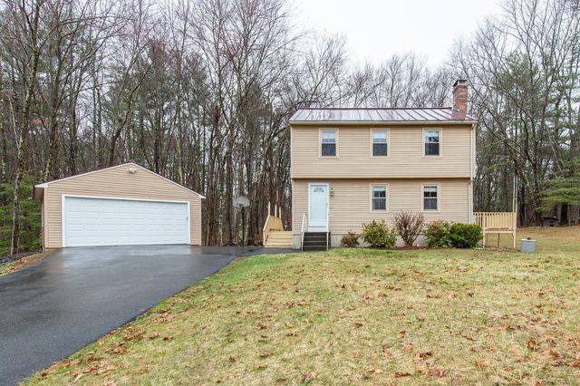 12 Severance Drive, Londonderry, NH 03053