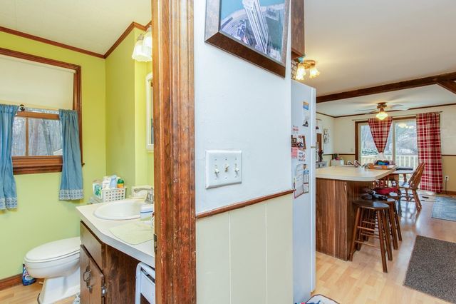 12 Severance Drive, Londonderry, NH 03053