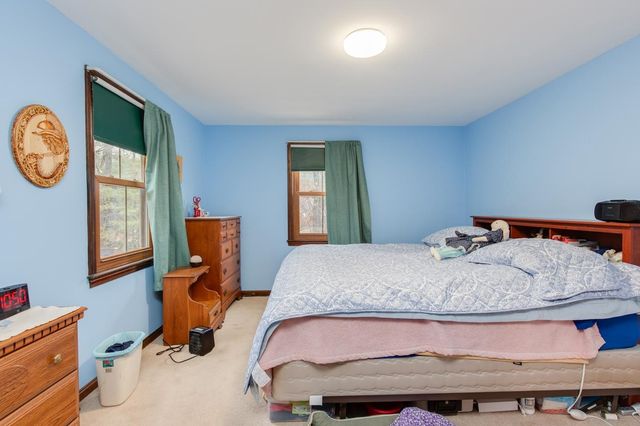 12 Severance Drive, Londonderry, NH 03053