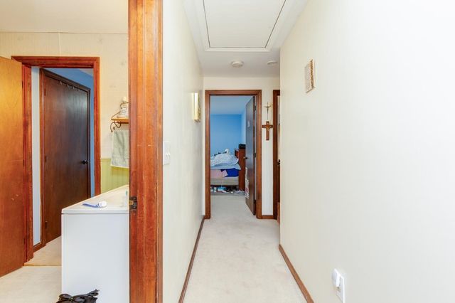 12 Severance Drive, Londonderry, NH 03053