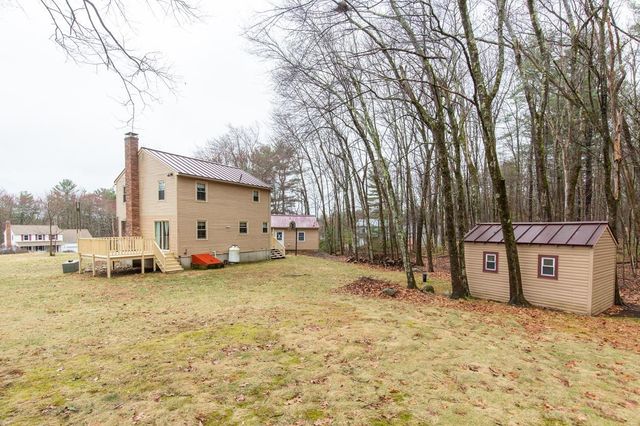 12 Severance Drive, Londonderry, NH 03053
