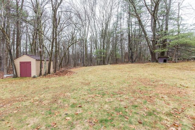 12 Severance Drive, Londonderry, NH 03053