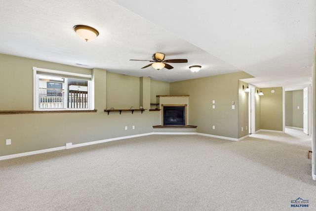 7912 STEAMBOAT RD, Summerset, SD 57769