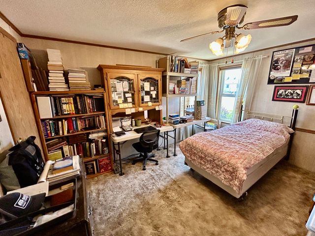300 Winston Drive, Grants Pass, OR 97526