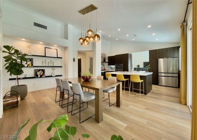 1524 Breeze Canyon Drive, Las Vegas, NV 89117