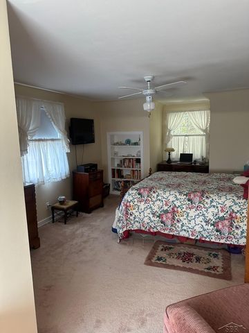 2011 Brockway Street, Saginaw, MI 48602