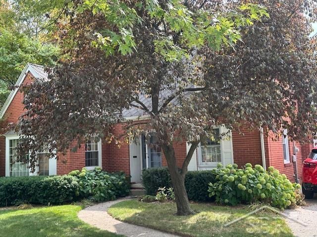 2011 Brockway Street, Saginaw, MI 48602