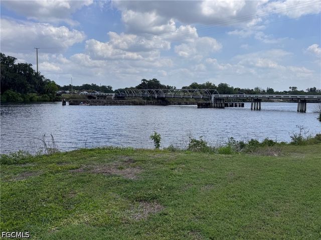 4500 Fort Denaud RD, Fort Denaud, FL 33935